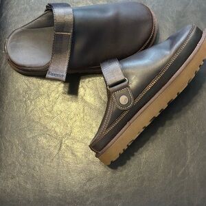 Australian UGGS CLOGS